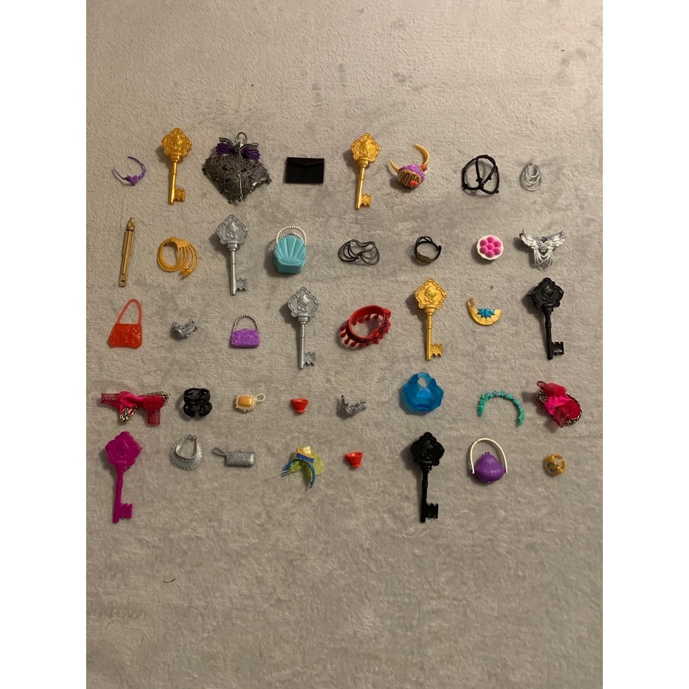40 Piece Ever After High Doll Accessories